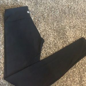 Lululemon Wunder Under leggings